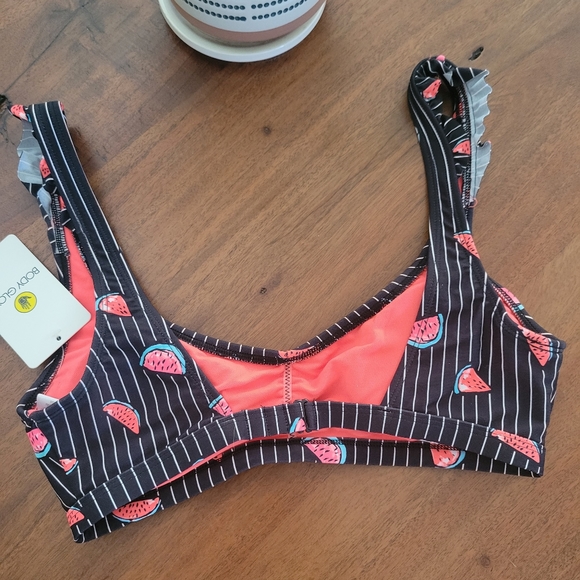 🍉NWT Body Glove bikini top! - Picture 3 of 6